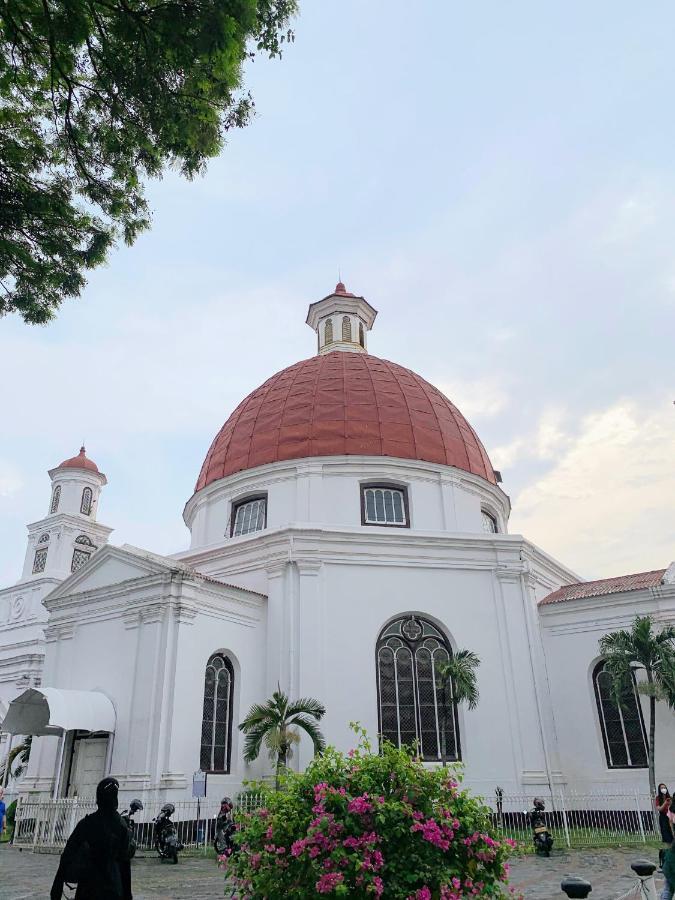 The Raden Patah Heritage Kota Lama Semarang Buitenkant foto