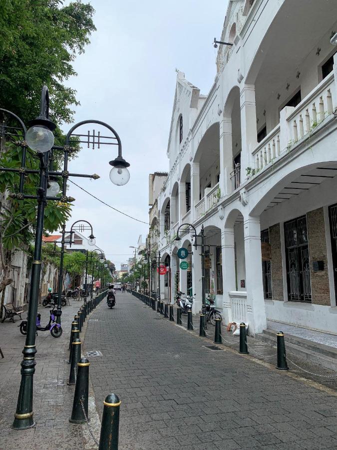 The Raden Patah Heritage Kota Lama Semarang Buitenkant foto