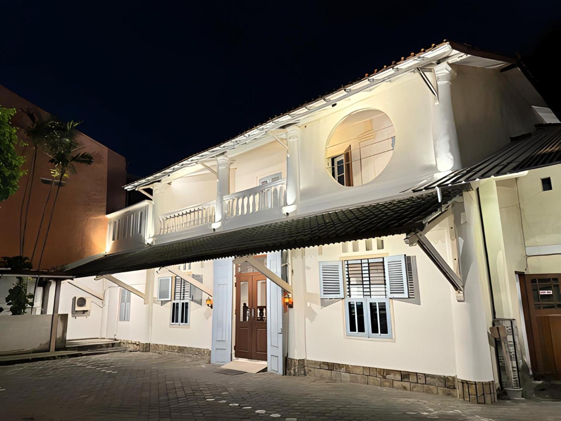 The Raden Patah Heritage Kota Lama Semarang Buitenkant foto
